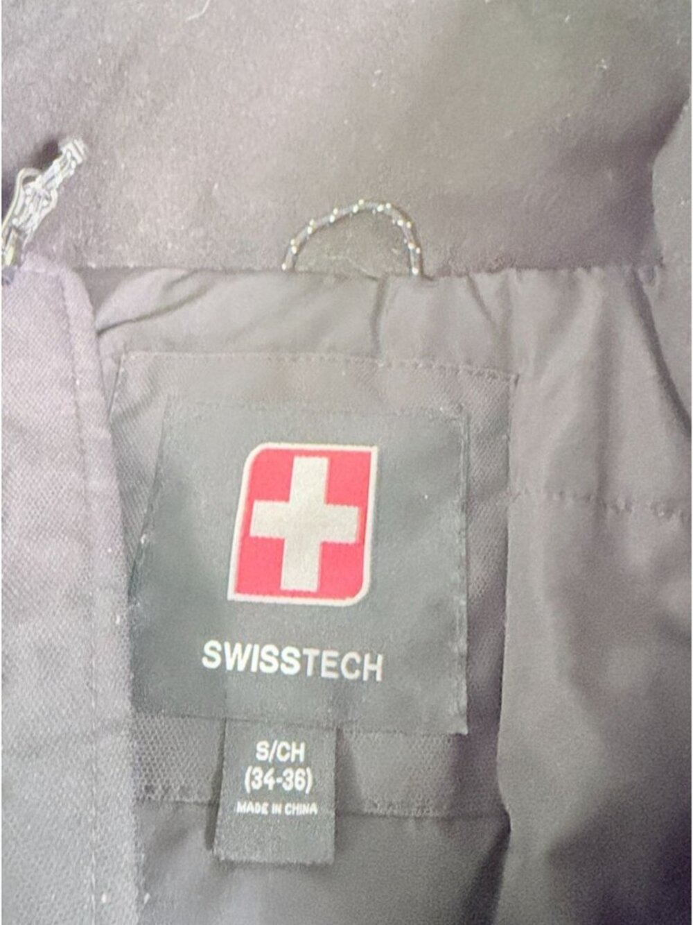 SwissTech Hooded Winter Jacket Black Small (34-36) Pockets Snow Ski - Picture 3 of 8